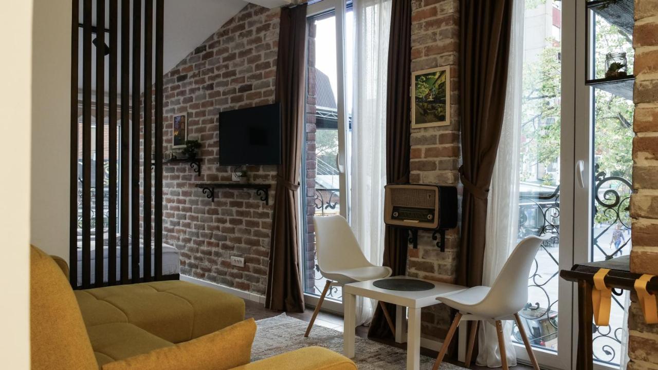 Brickrooms โนวีปาซาร์ ภายนอก รูปภาพ